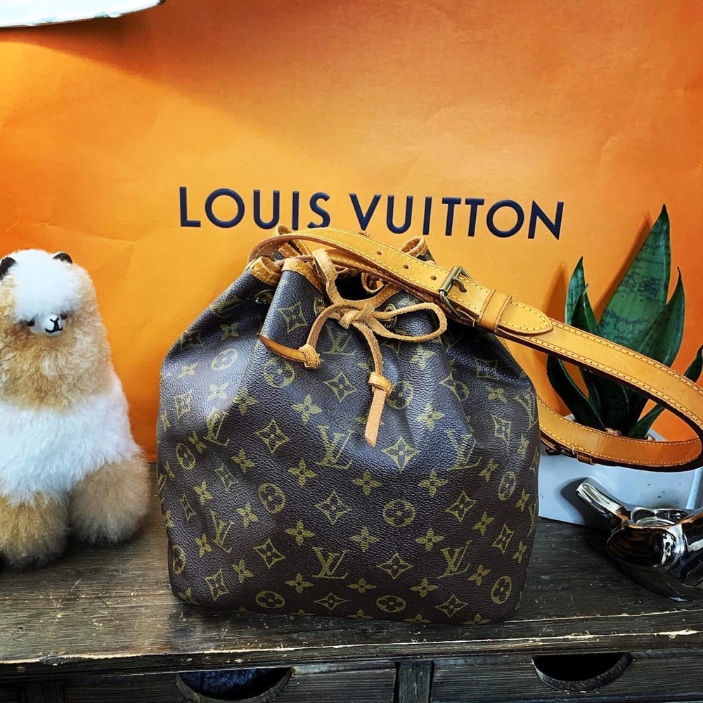 Louis Vuitton Vintage Monogram Noe Petit Bucket